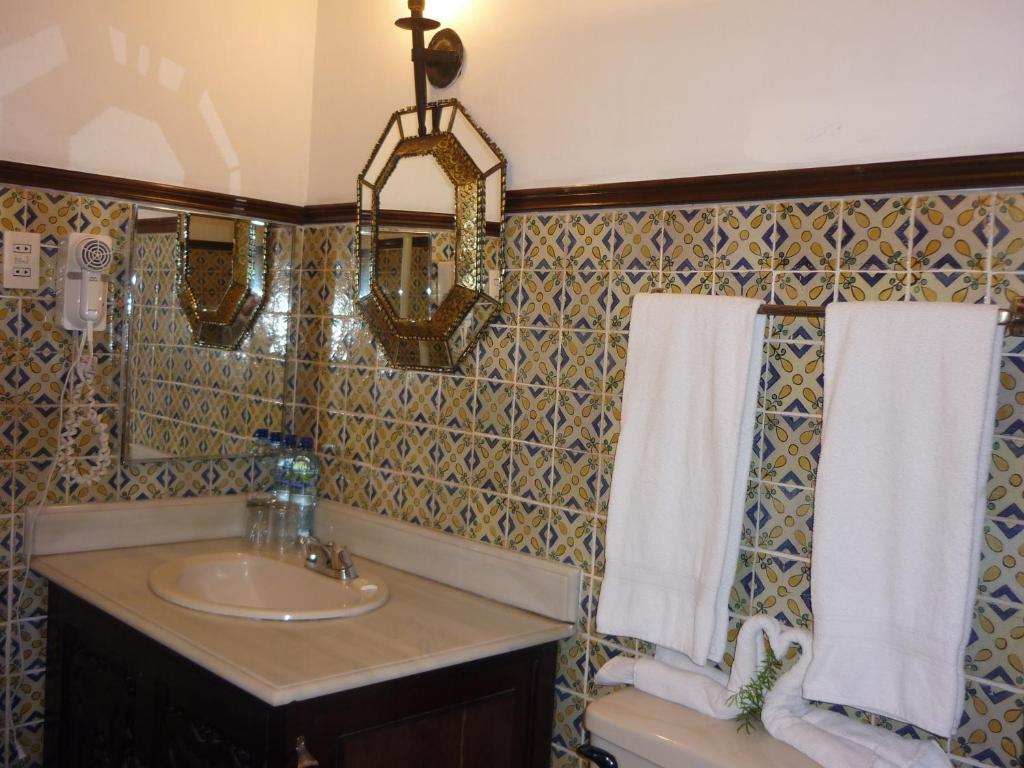 Hotel Casa Noble Antigua Phòng bức ảnh